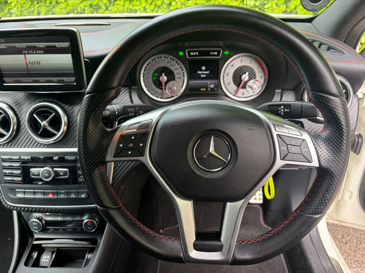 Mercedes-Benz A-Class Hatchback, Petrol, 2014, White