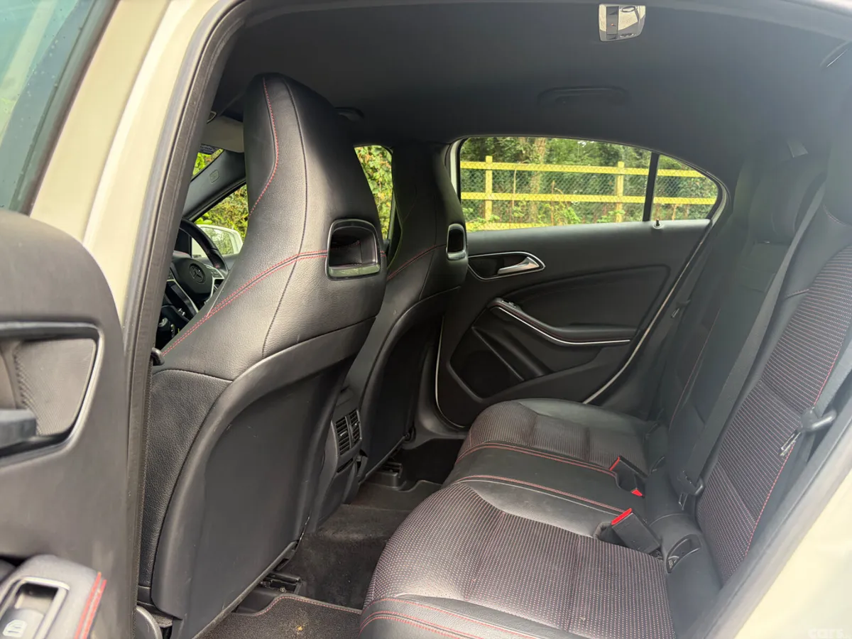 Mercedes-Benz A-Class Hatchback, Petrol, 2014, White