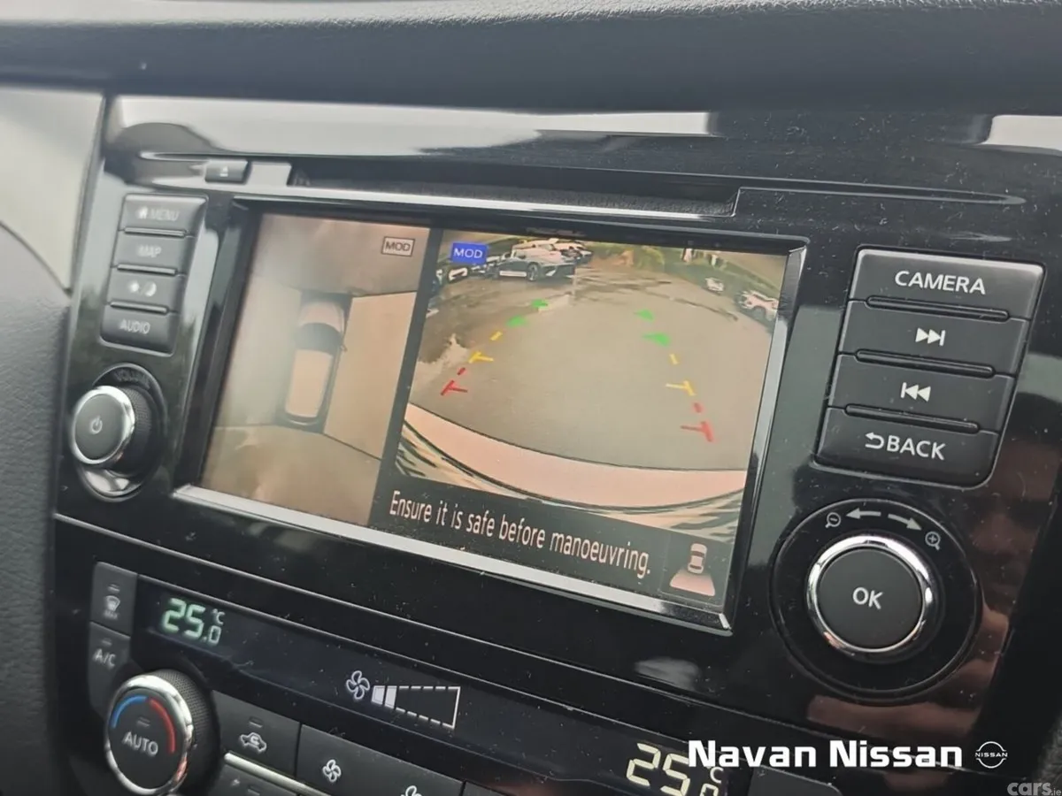 Nissan Qashqai MPV, Diesel, 2019, White