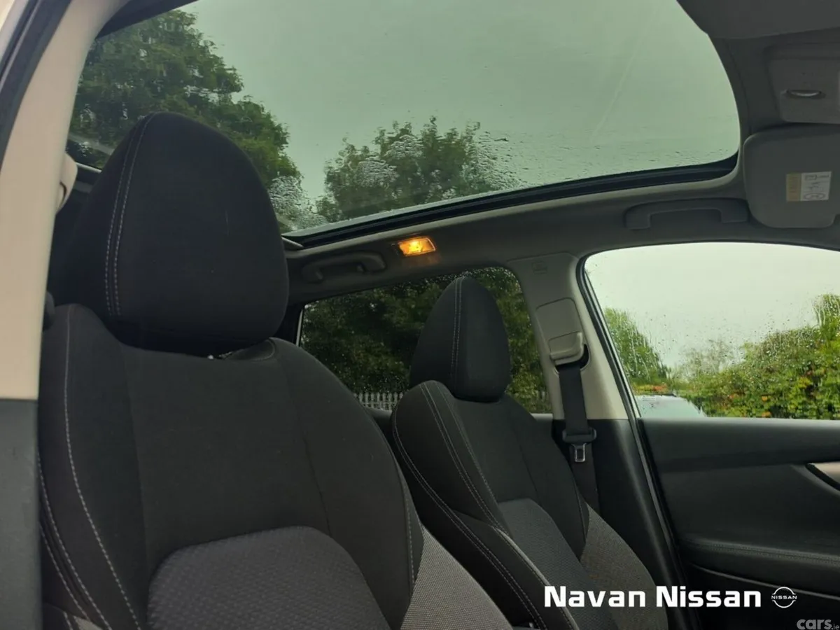 Nissan Qashqai MPV, Diesel, 2019, White