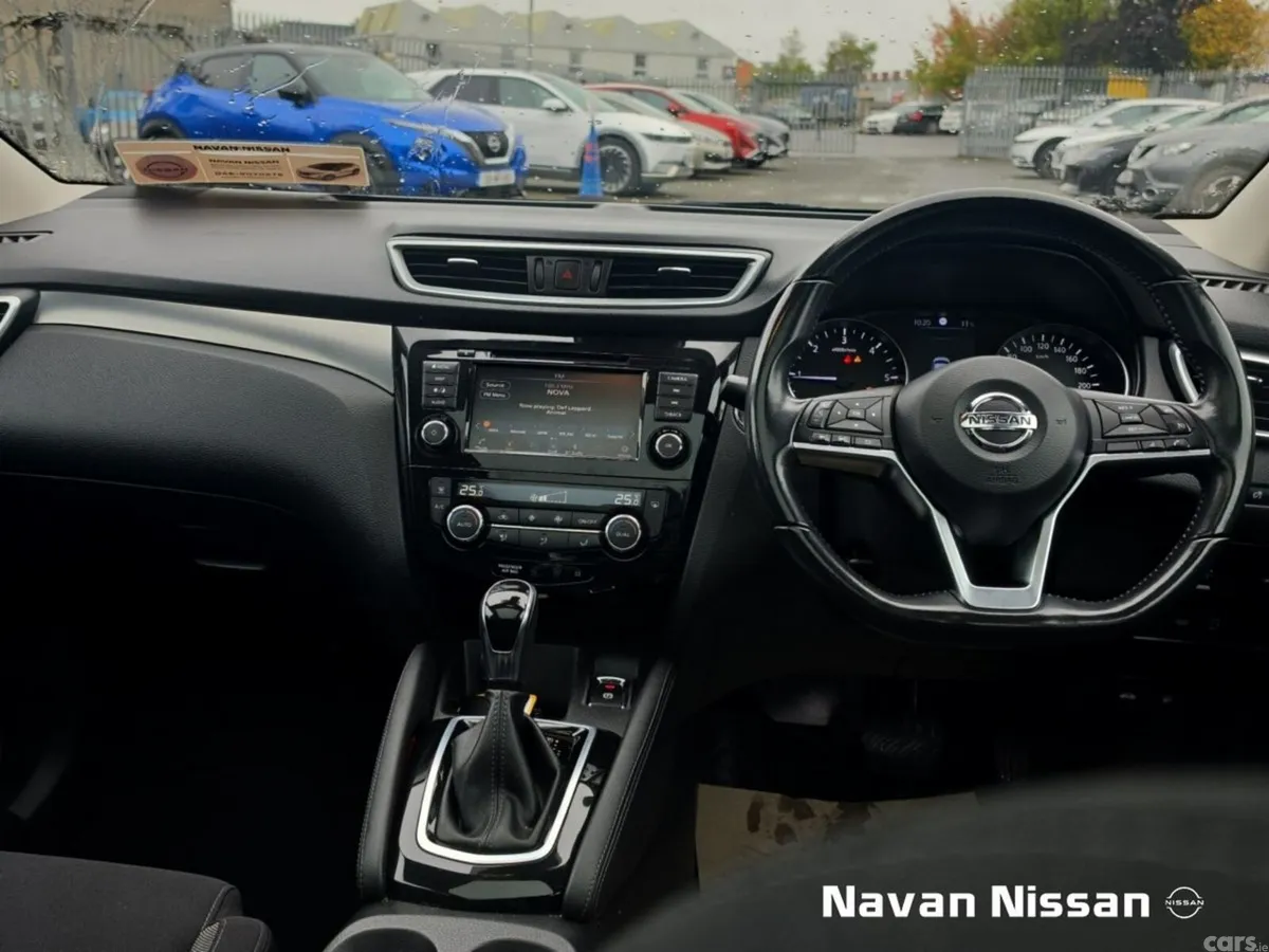 Nissan Qashqai MPV, Diesel, 2019, White