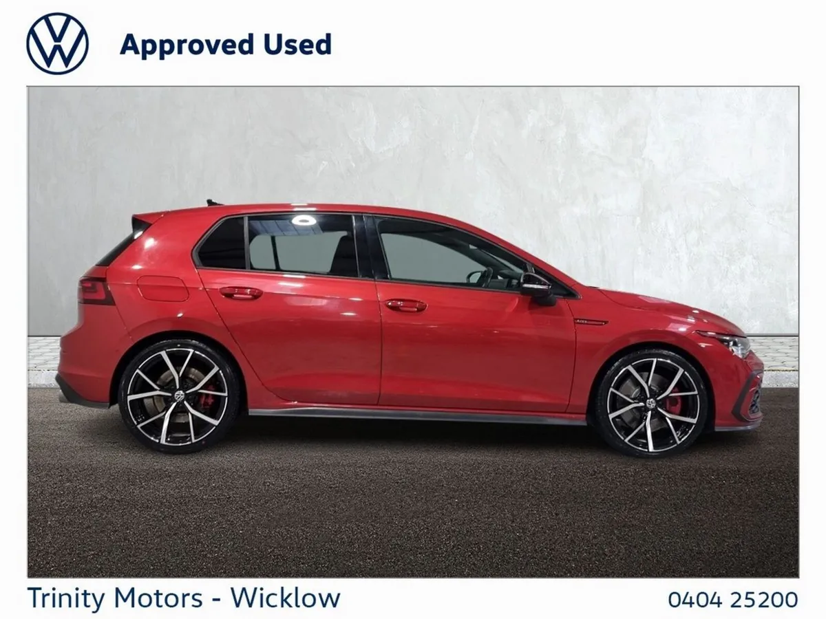 Volkswagen Golf Estate, Petrol, 2021, Red