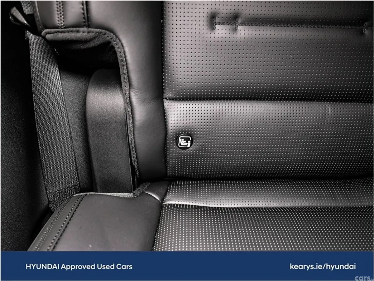 Hyundai Santa Fe SUV, Petrol Plug-in Hybrid, 2026, White