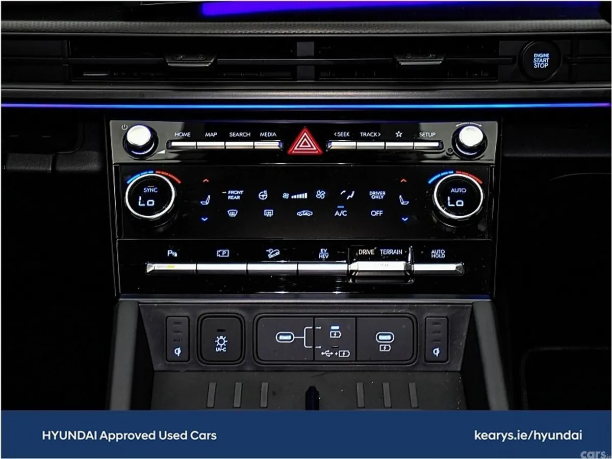 Hyundai Santa Fe SUV, Petrol Plug-in Hybrid, 2026, White