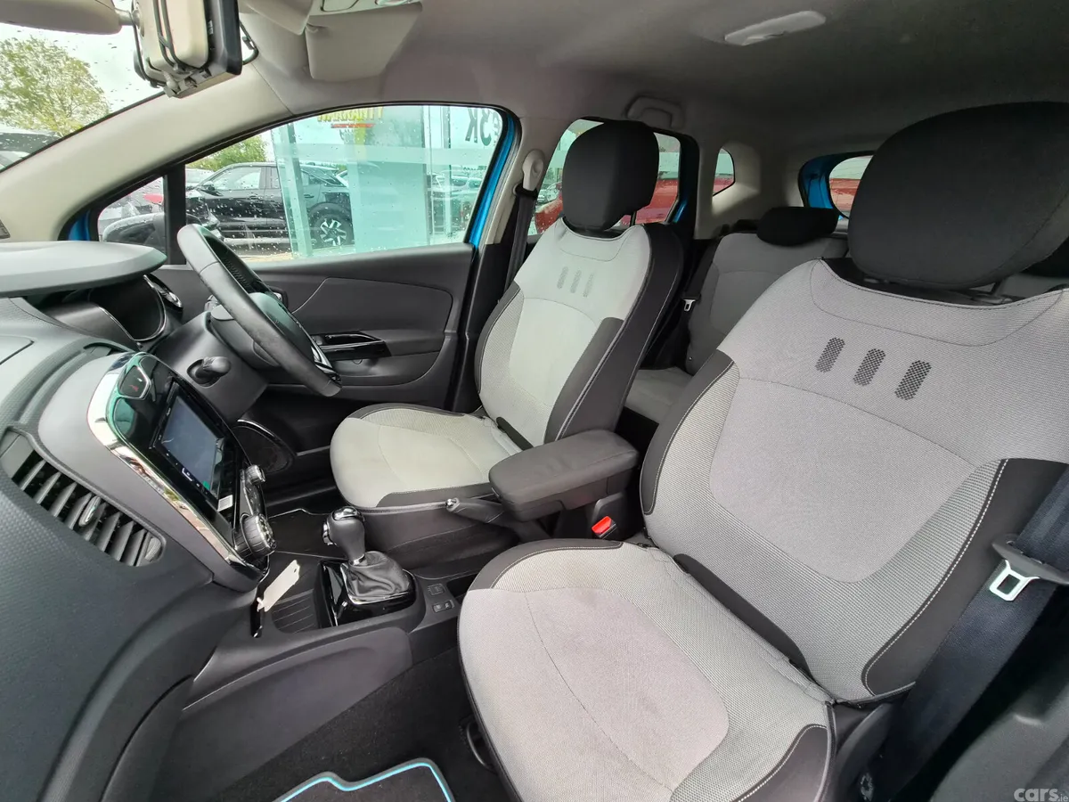 Renault Captur SUV, Petrol, 2014, Blue