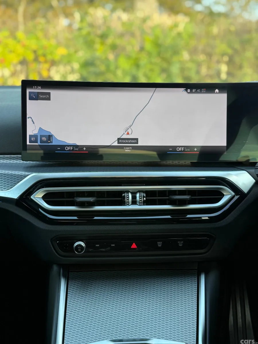 BMW 3-Series Saloon, Petrol Hybrid, 2023, Black