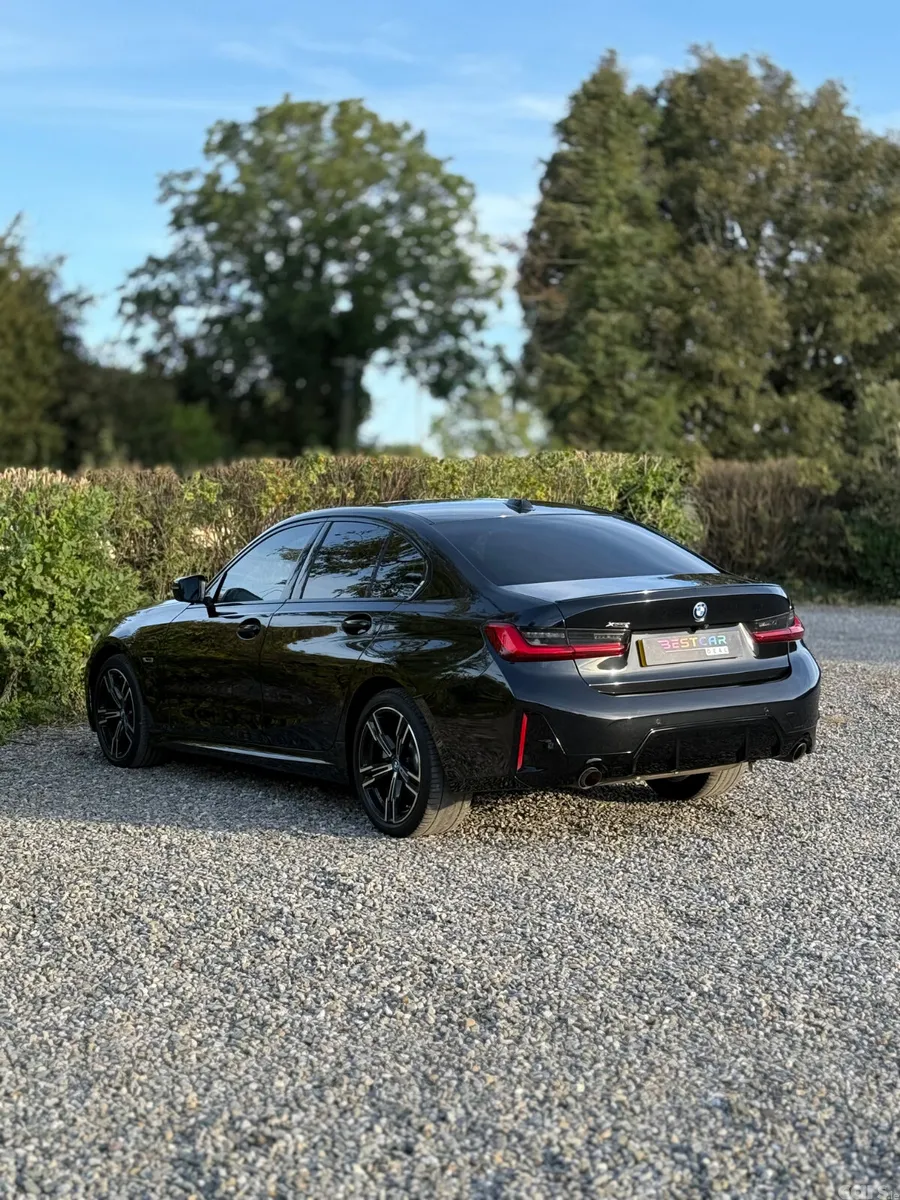 BMW 3-Series Saloon, Petrol Hybrid, 2023, Black