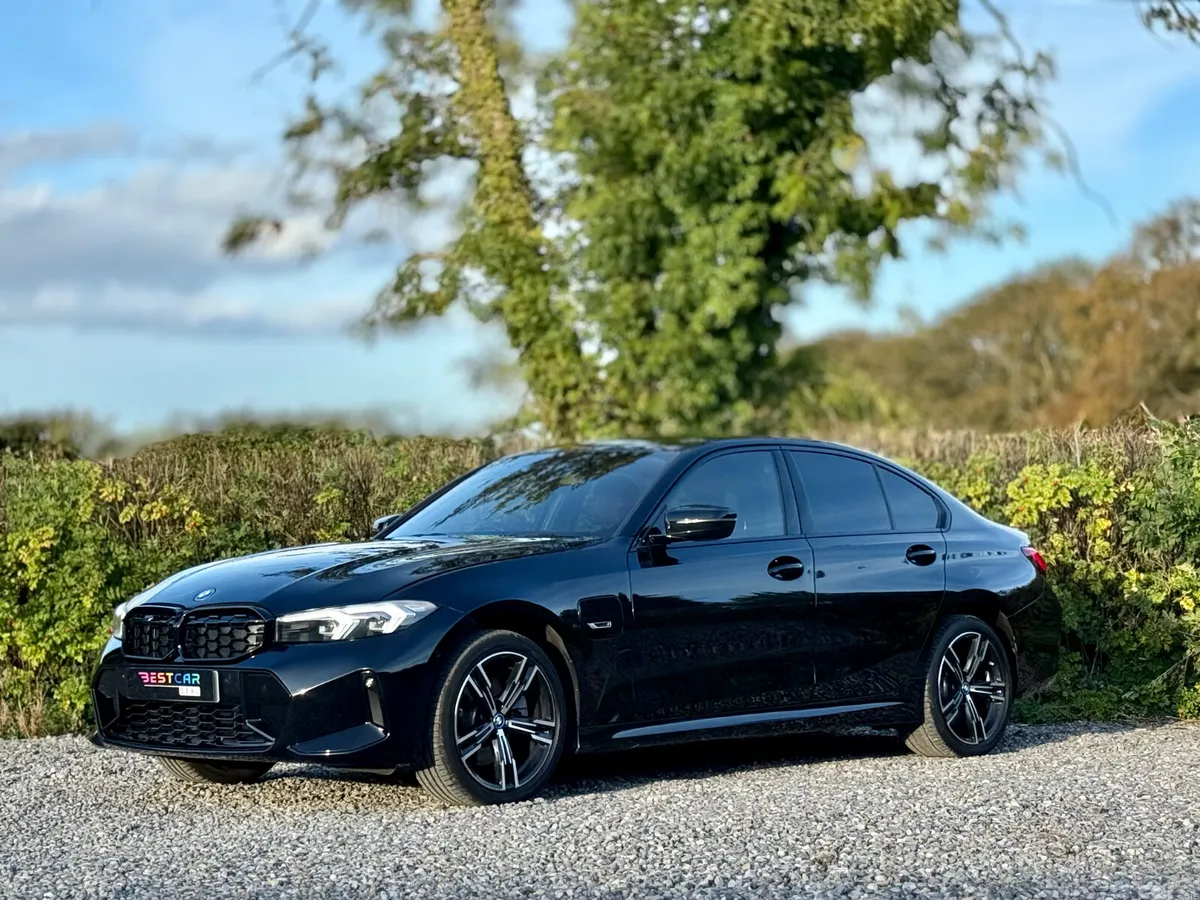 BMW 3-Series Saloon, Petrol Hybrid, 2023, Black