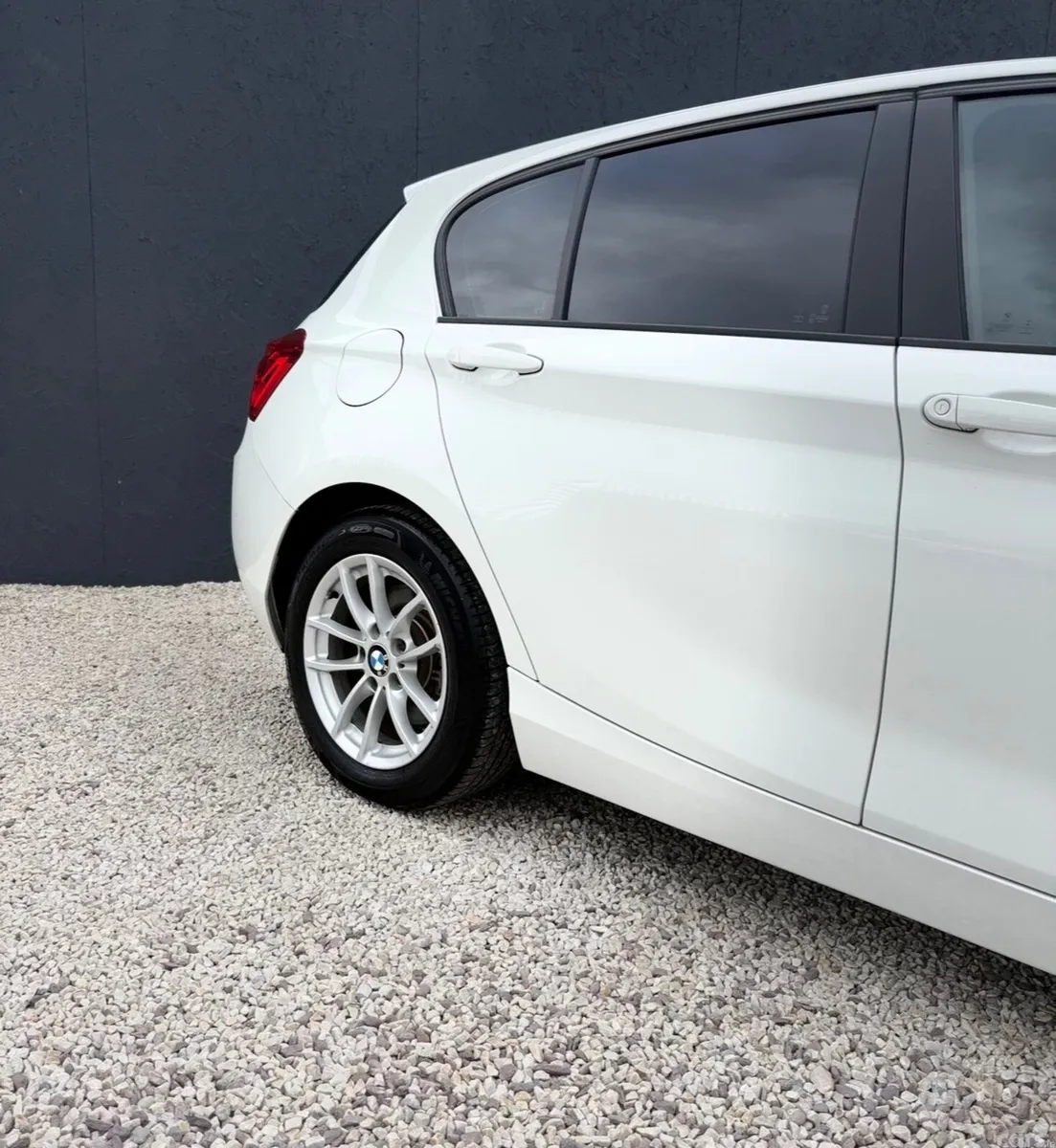BMW 1-Series Hatchback, Petrol, 2017, White