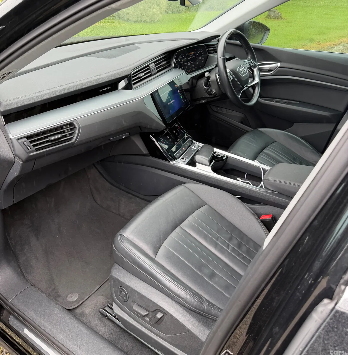 Audi e-tron SUV, Electric, 2020, Black