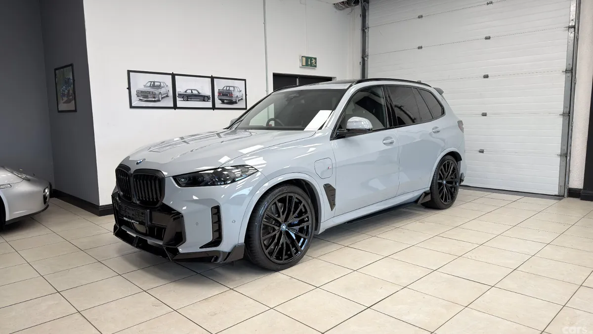 BMW X5 SUV, Petrol Hybrid, 2025, Grey