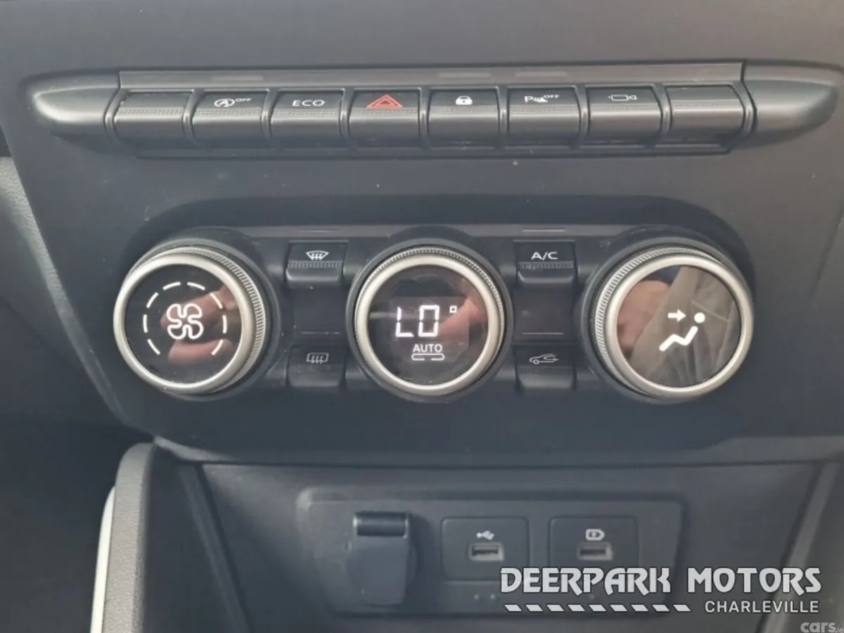 Dacia Duster SUV, Diesel, 2023, Grey