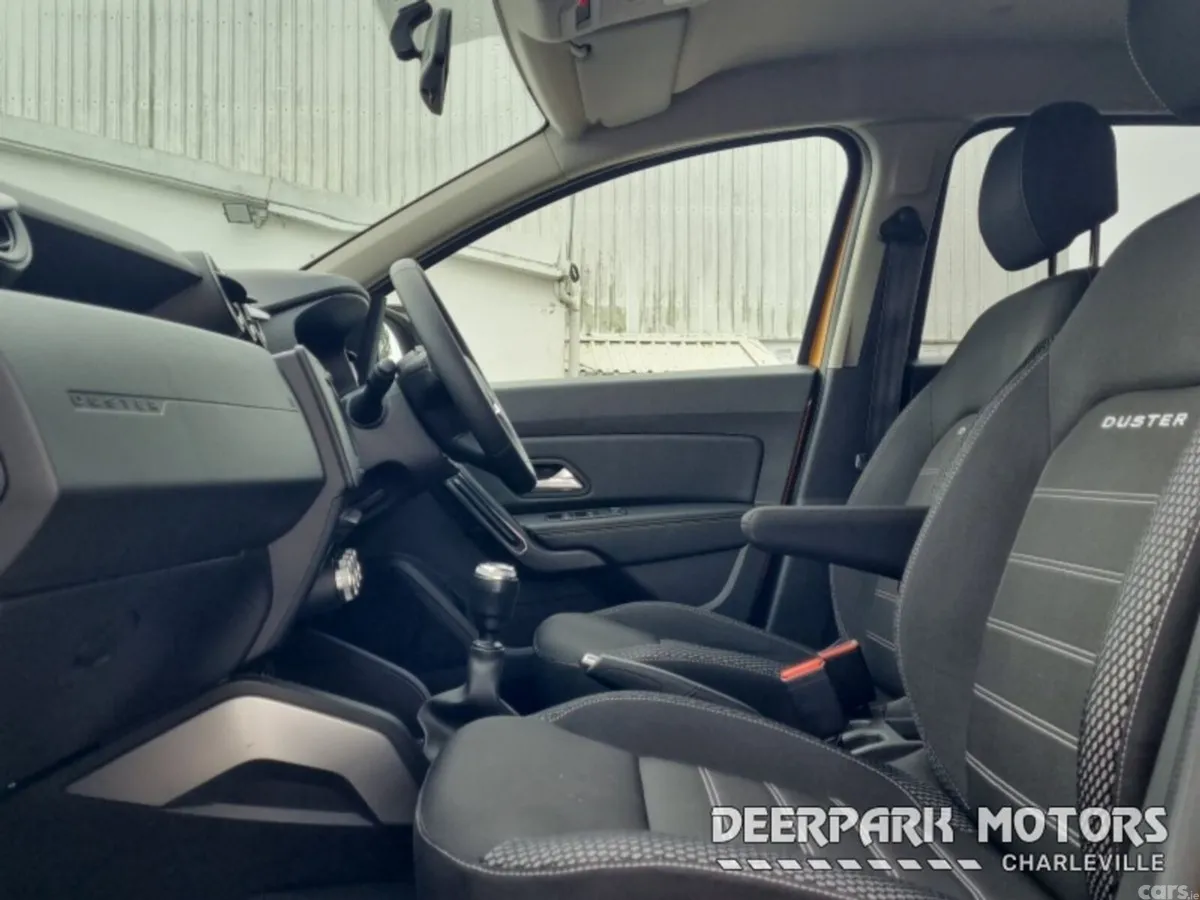 Dacia Duster SUV, Diesel, 2021, Orange