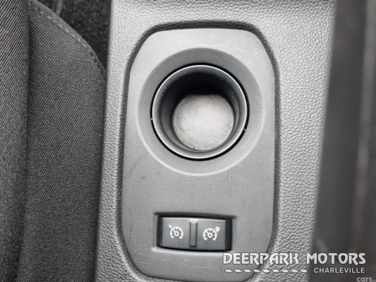 Dacia Duster SUV, Diesel, 2021, Orange