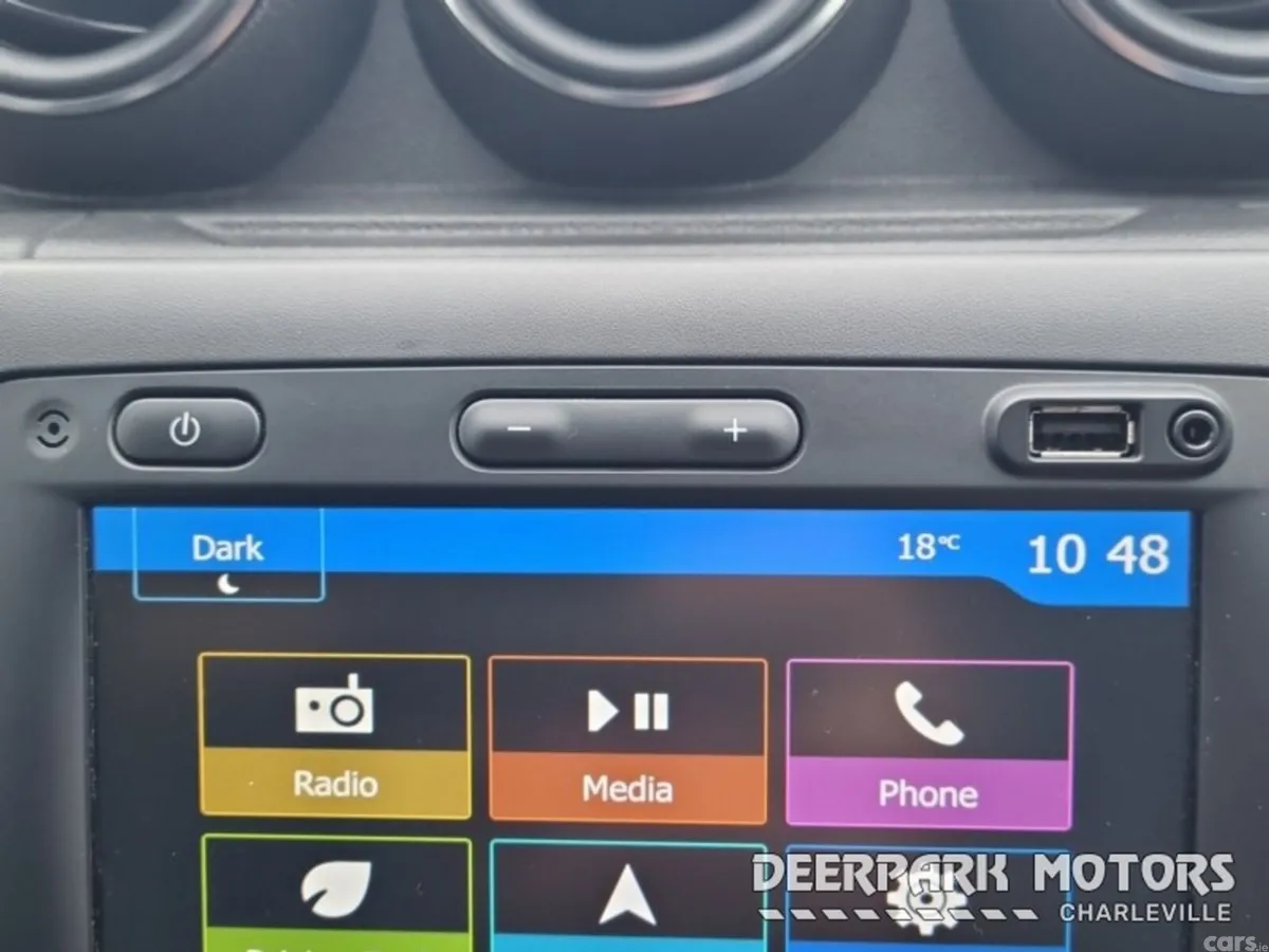 Dacia Duster SUV, Diesel, 2021, Orange