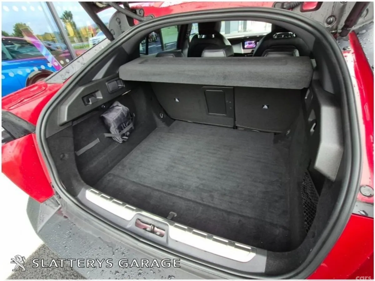 Peugeot 408 Hatchback, Petrol, 2024, Red
