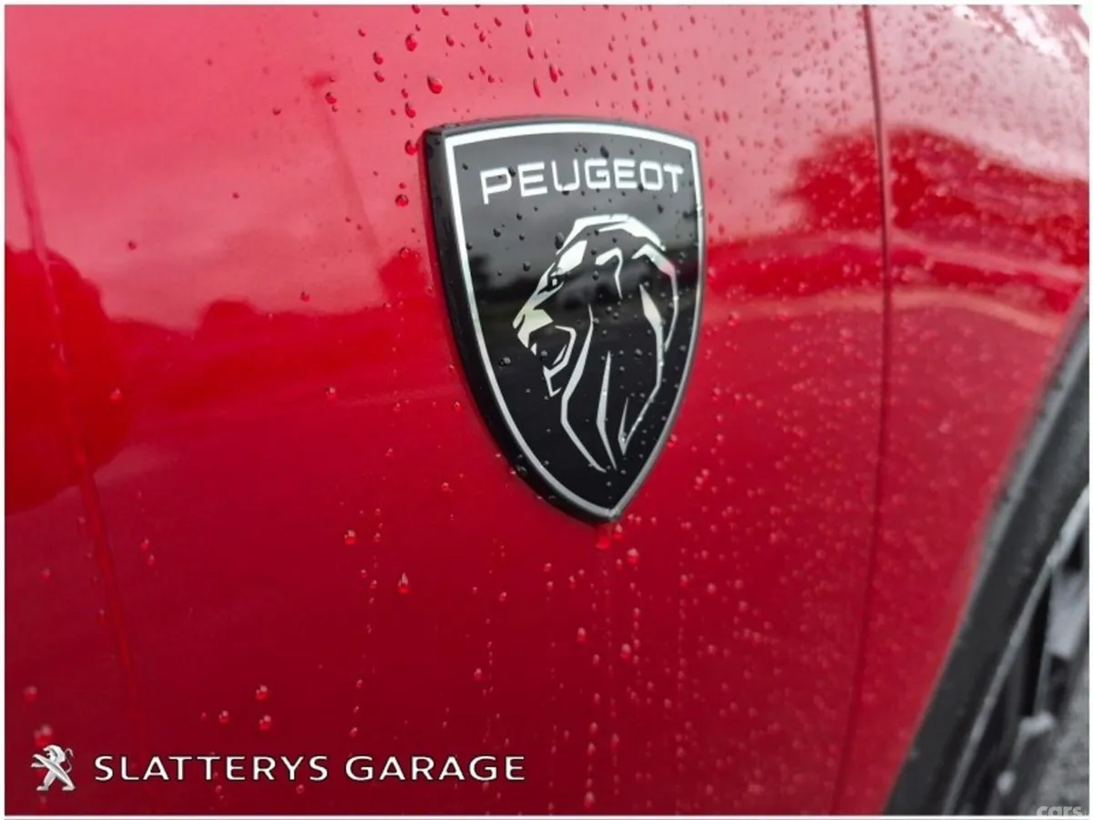 Peugeot 408 Hatchback, Petrol, 2024, Red