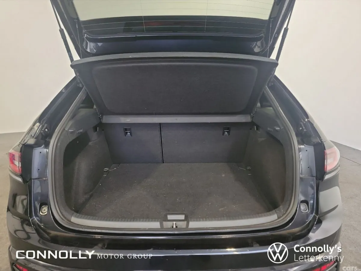 Volkswagen Taigo Estate, Petrol, 2023, Black