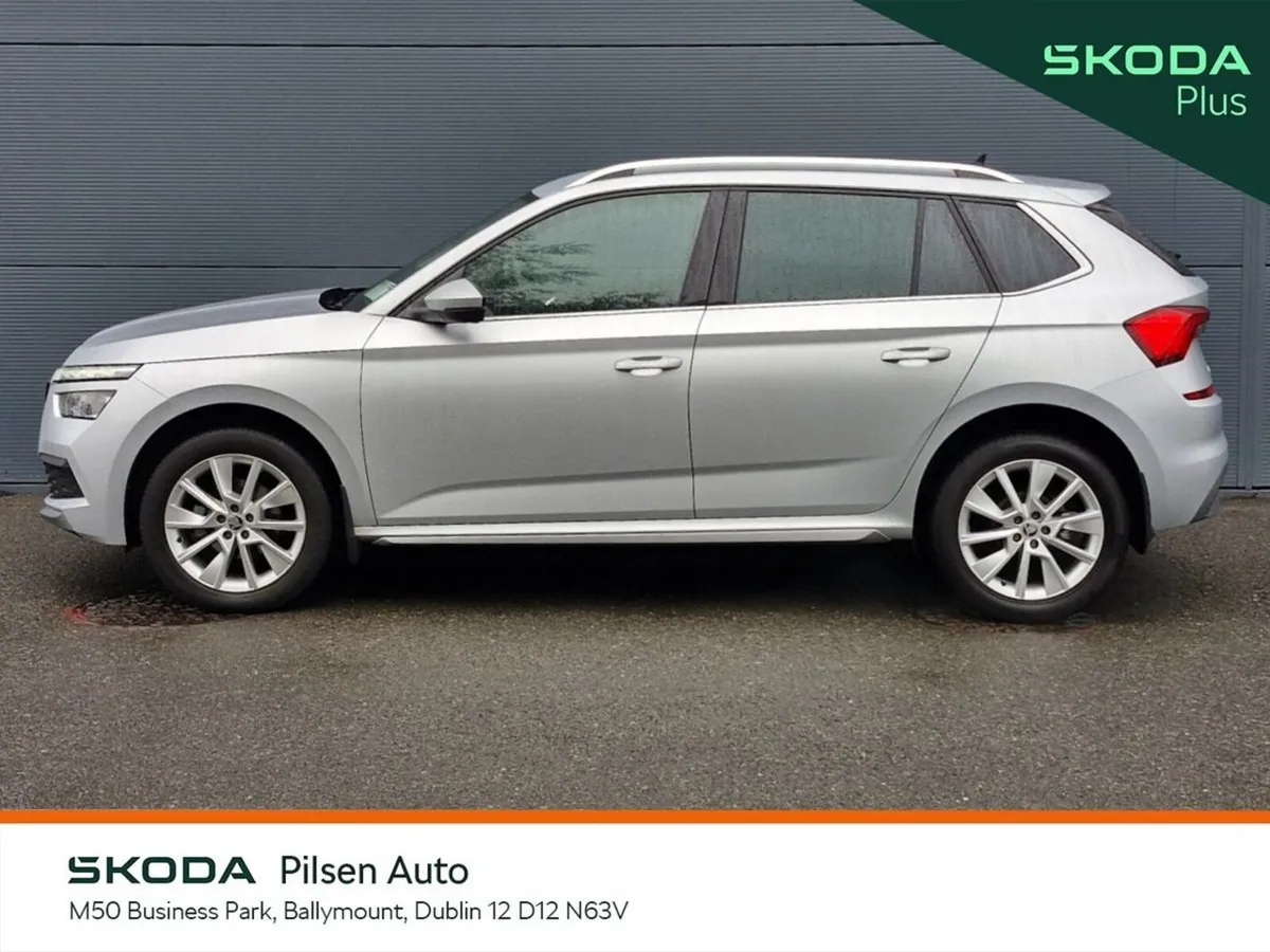 Skoda Kamiq Hatchback, Petrol, 2023, Silver