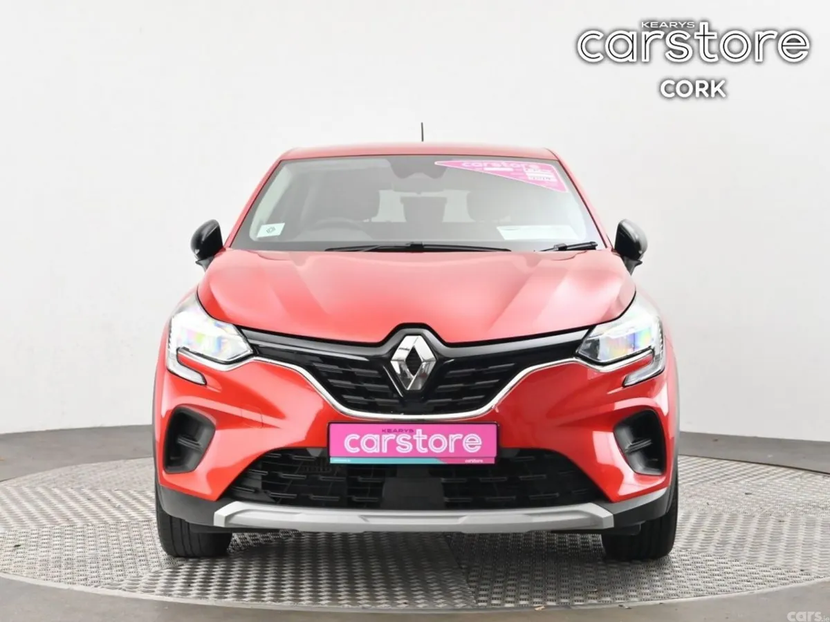 Renault Captur Hatchback, Petrol, 2024, Red