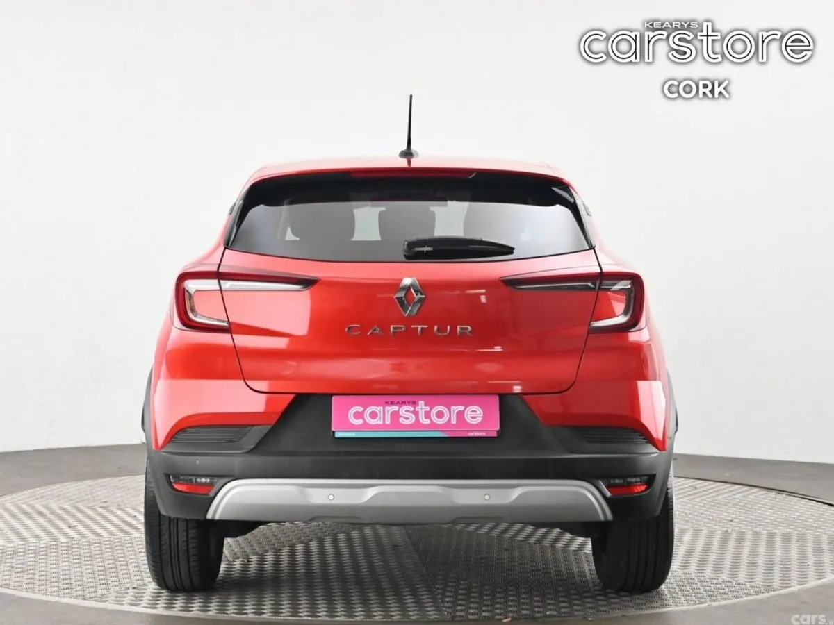 Renault Captur Hatchback, Petrol, 2024, Red