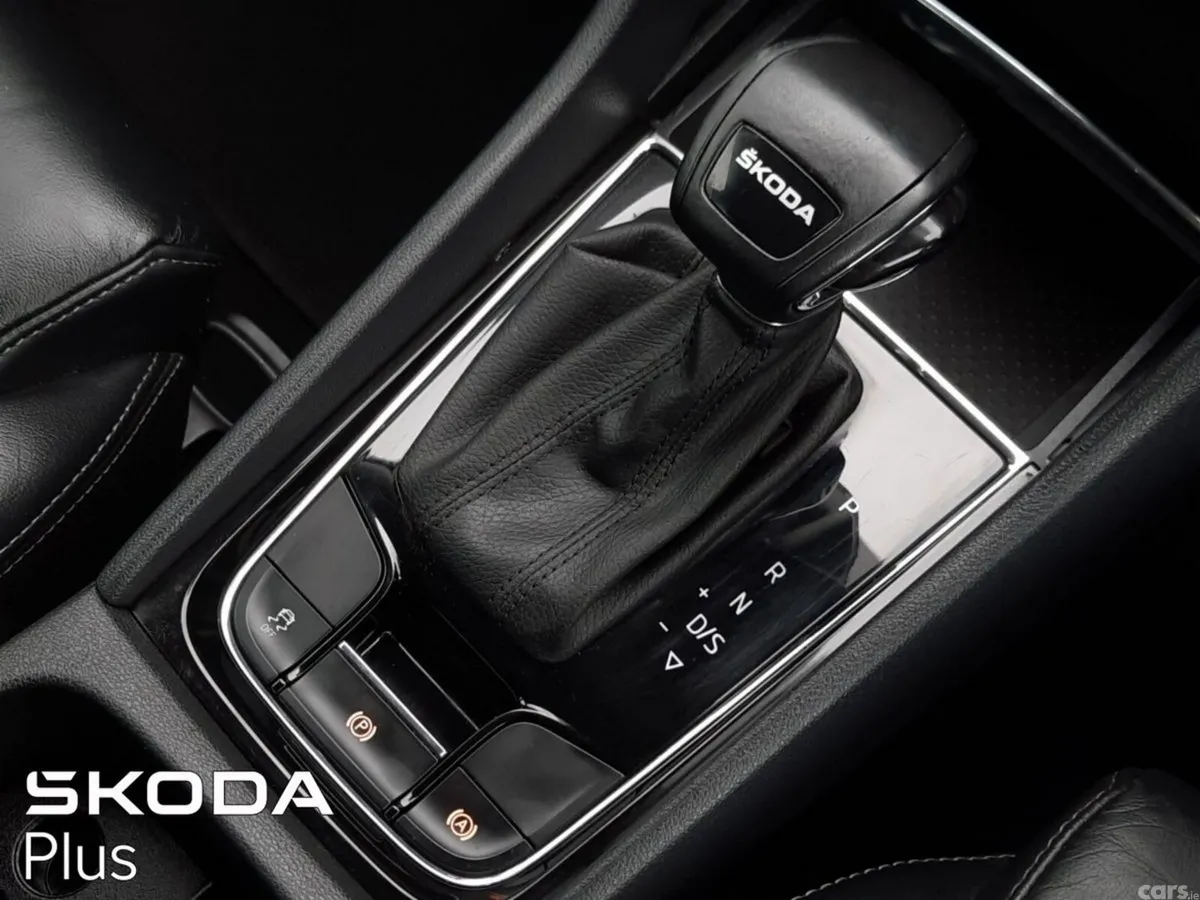 Skoda Kodiaq MPV, Diesel, 2023, Grey