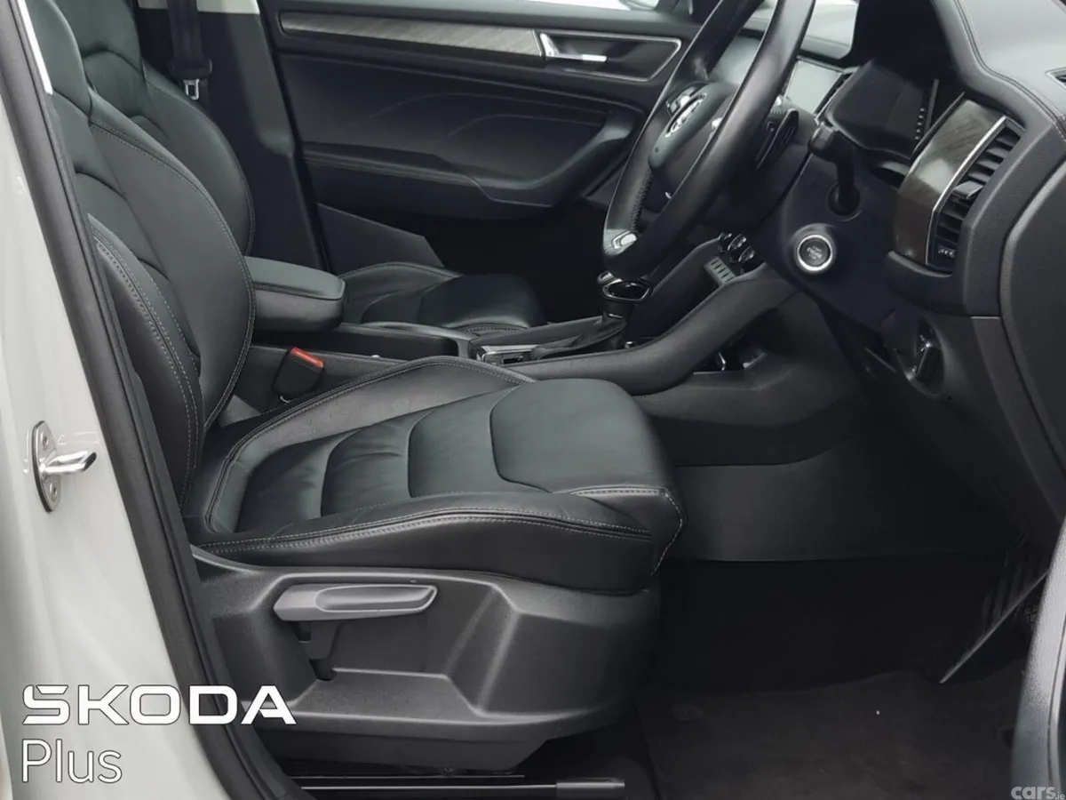 Skoda Kodiaq MPV, Diesel, 2023, Grey