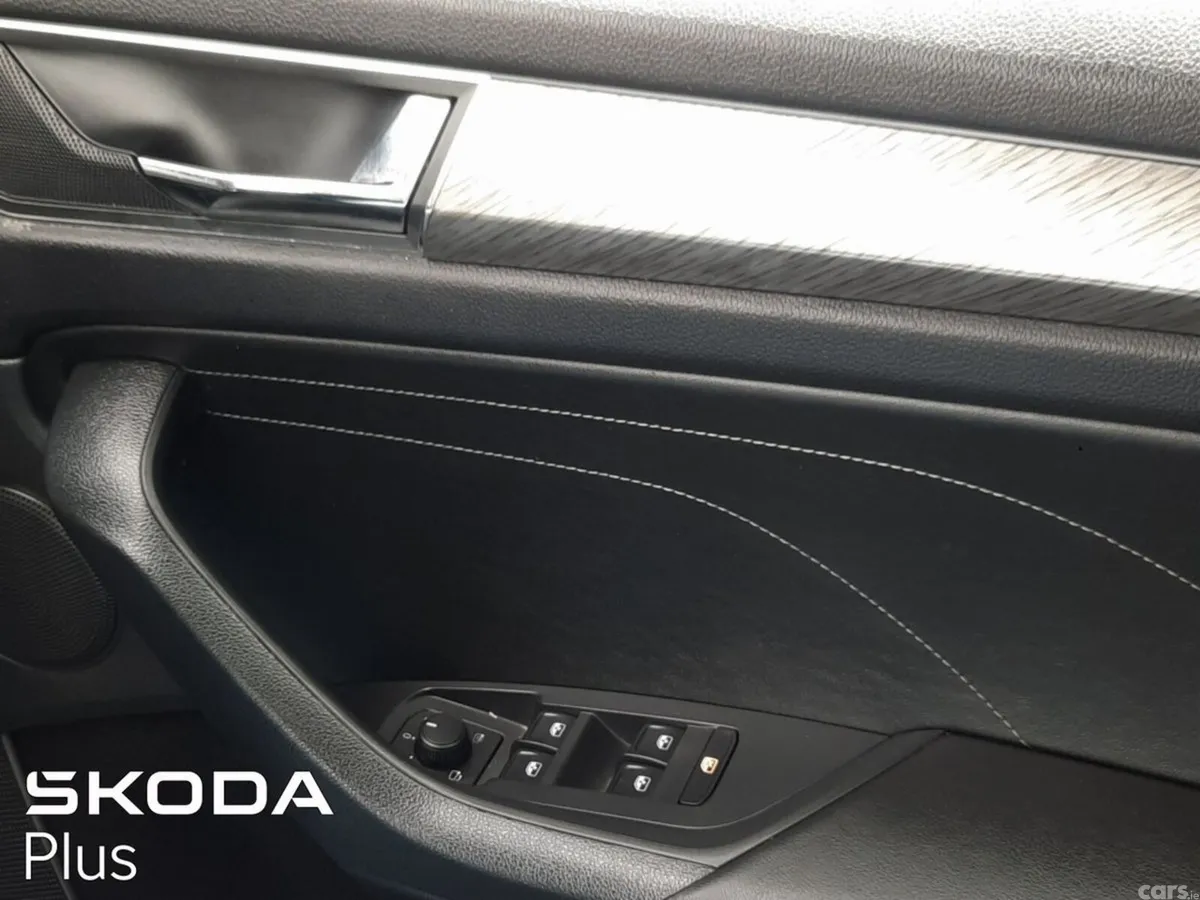 Skoda Kodiaq MPV, Diesel, 2023, Grey