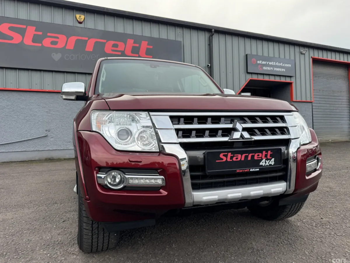 Mitsubishi Shogun SUV, Diesel, 2017, Red