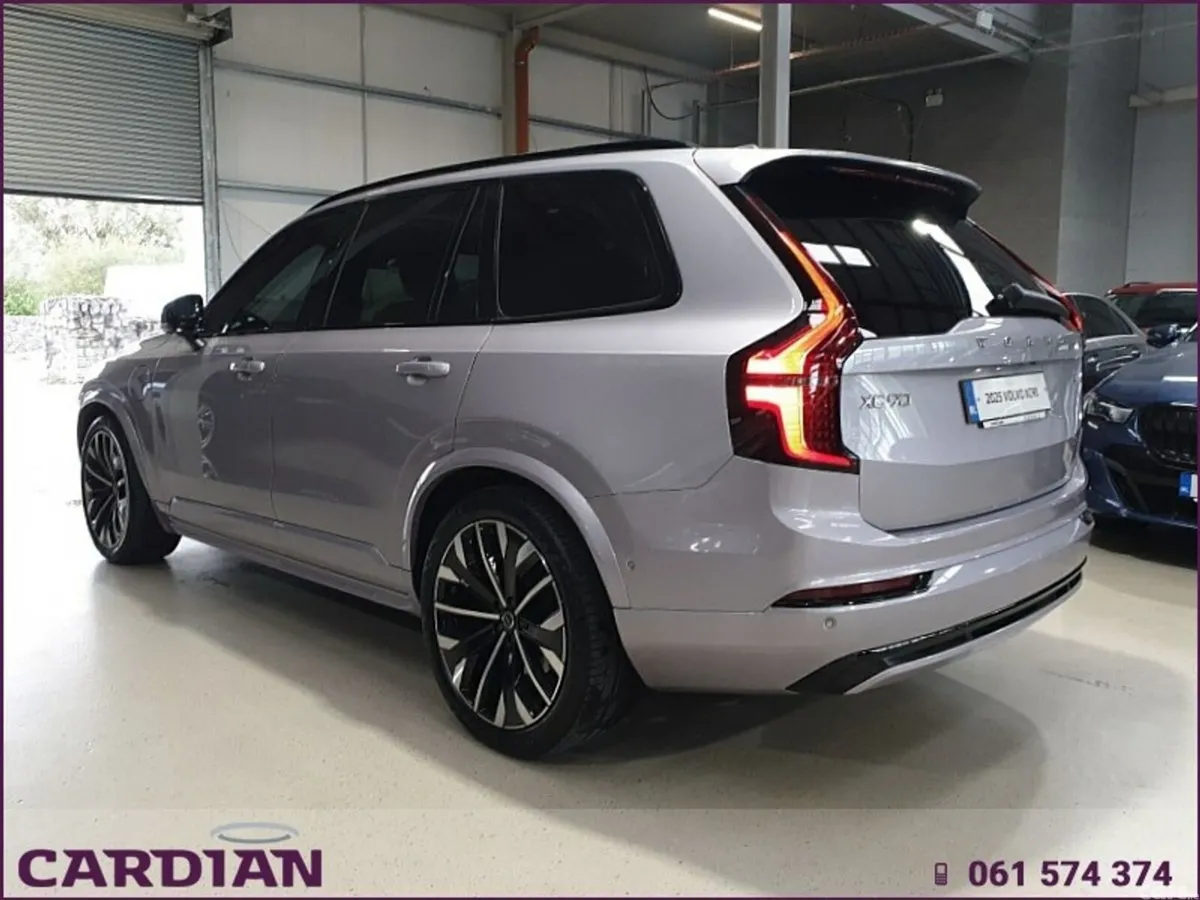 Volvo XC90 SUV, Petrol Hybrid, 2025, Silver