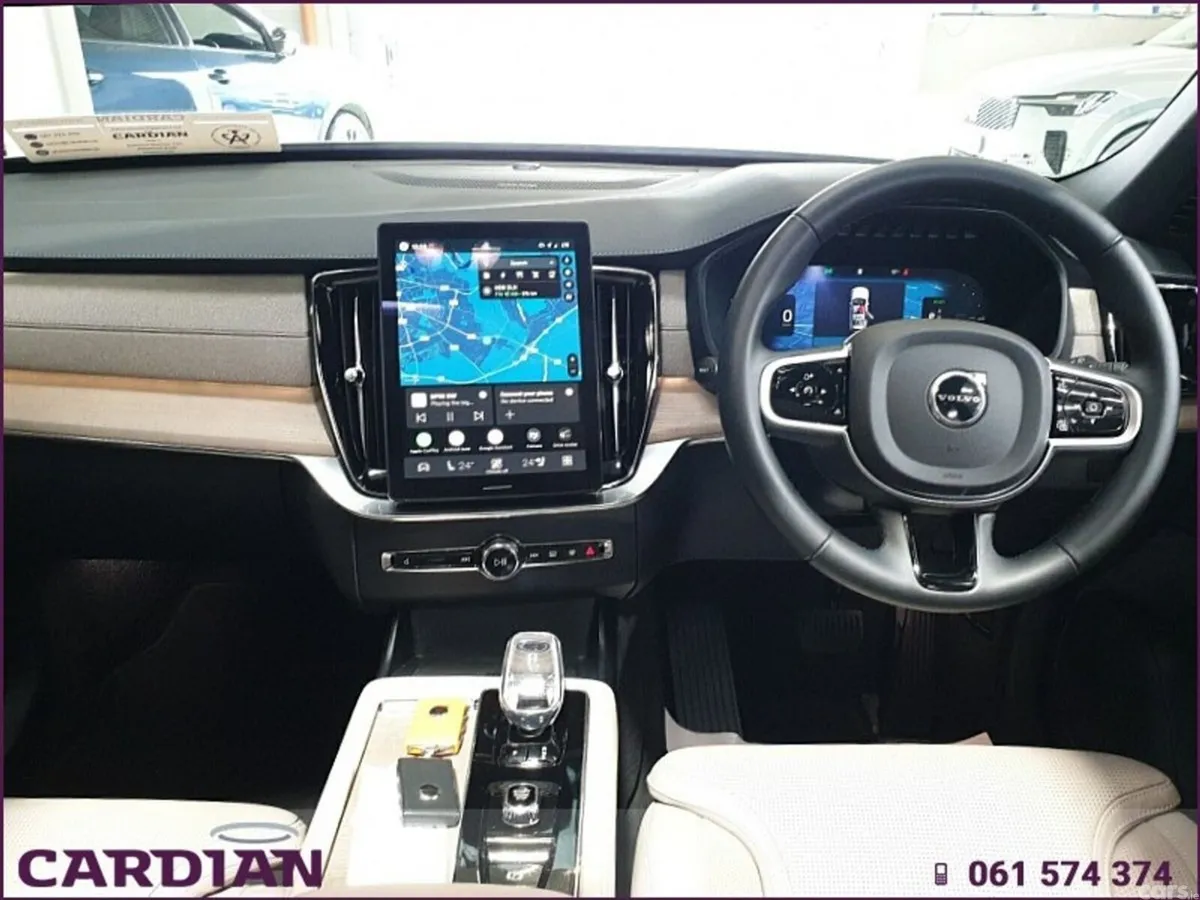 Volvo XC90 SUV, Petrol Hybrid, 2025, Silver