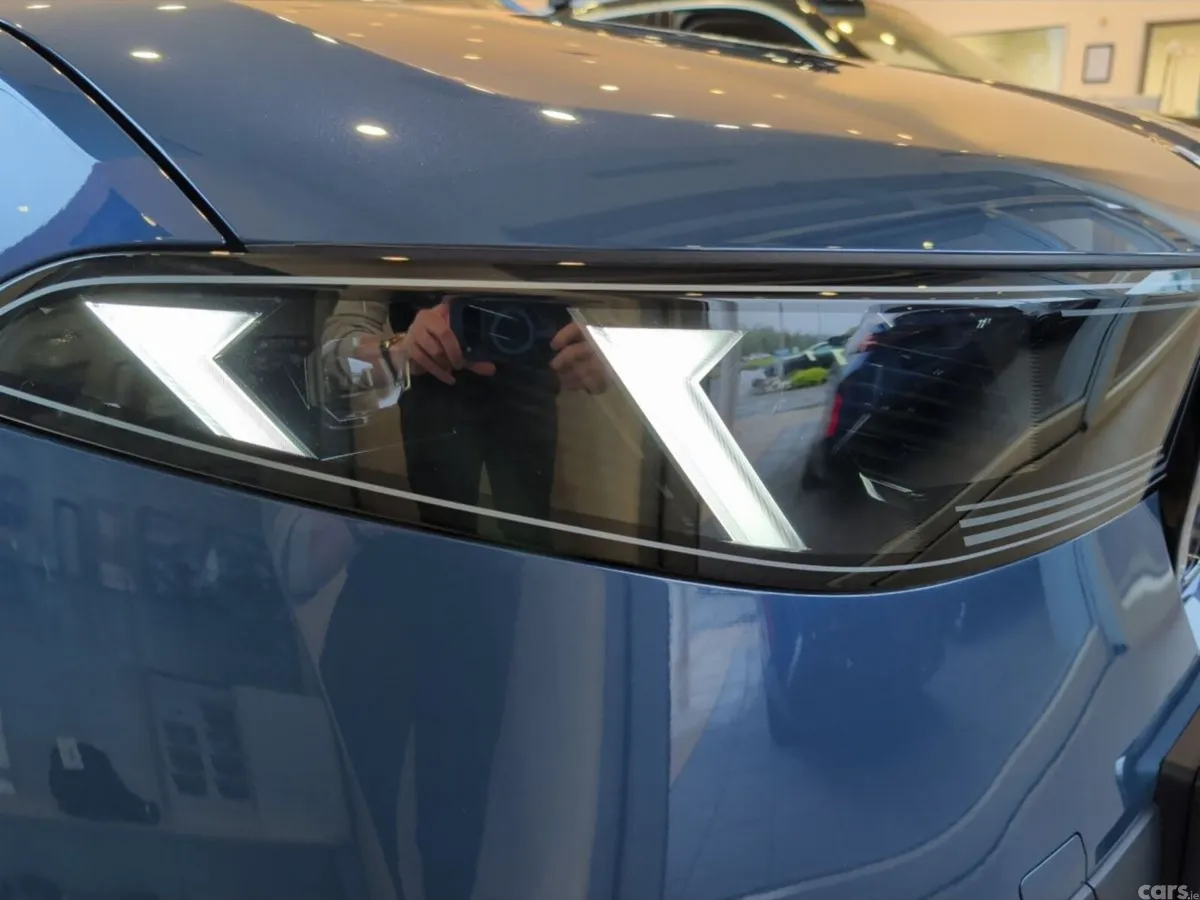 BMW iX3 SUV, Electric, 2026, Grey