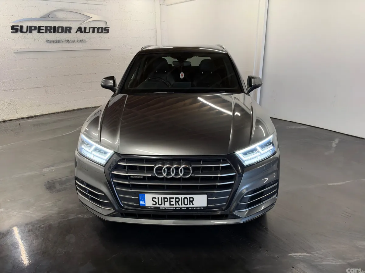 Audi Q5 SUV, Petrol Hybrid, 2020, Grey