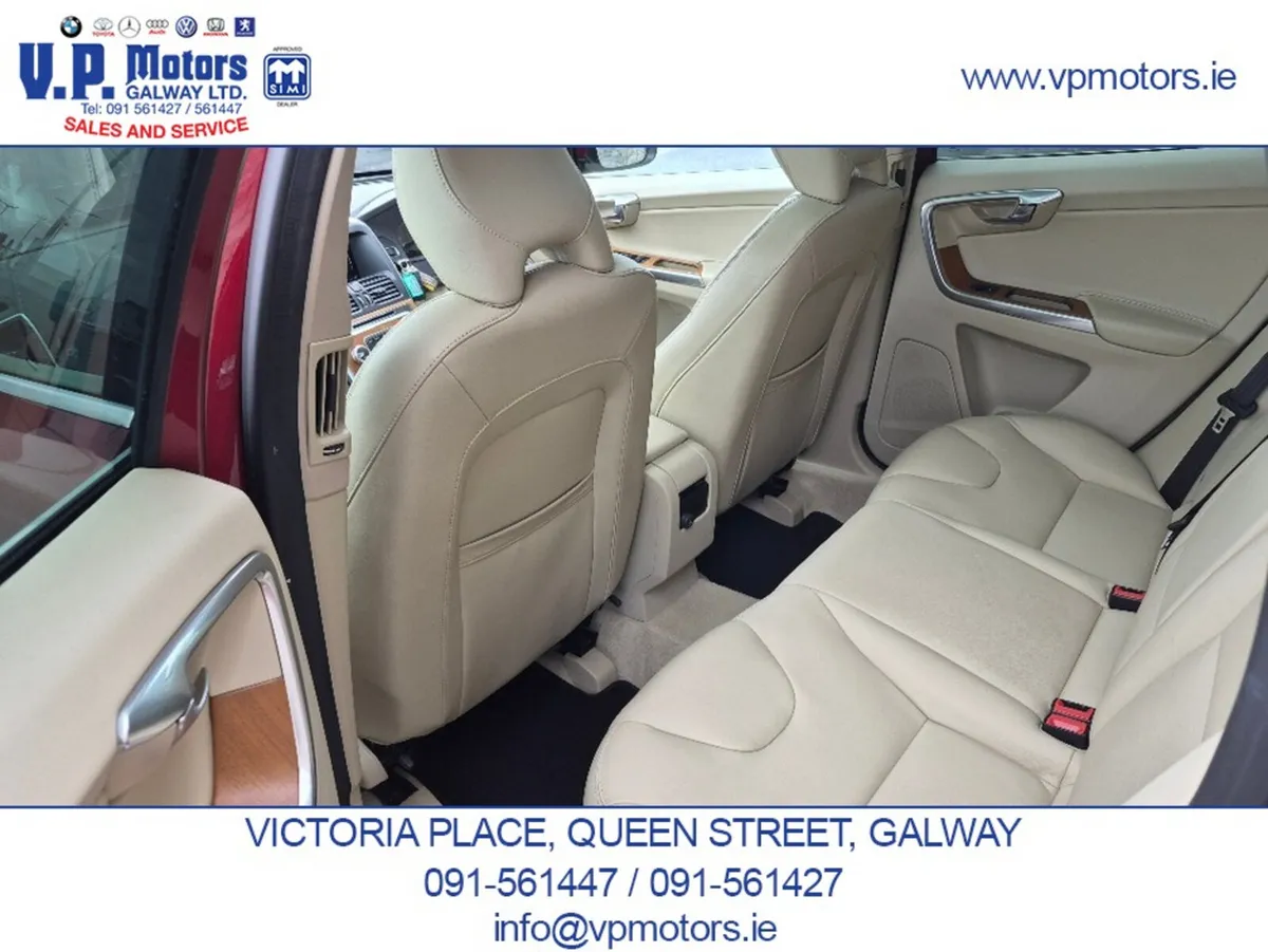 Volvo XC60 SUV, Diesel, 2017, Red