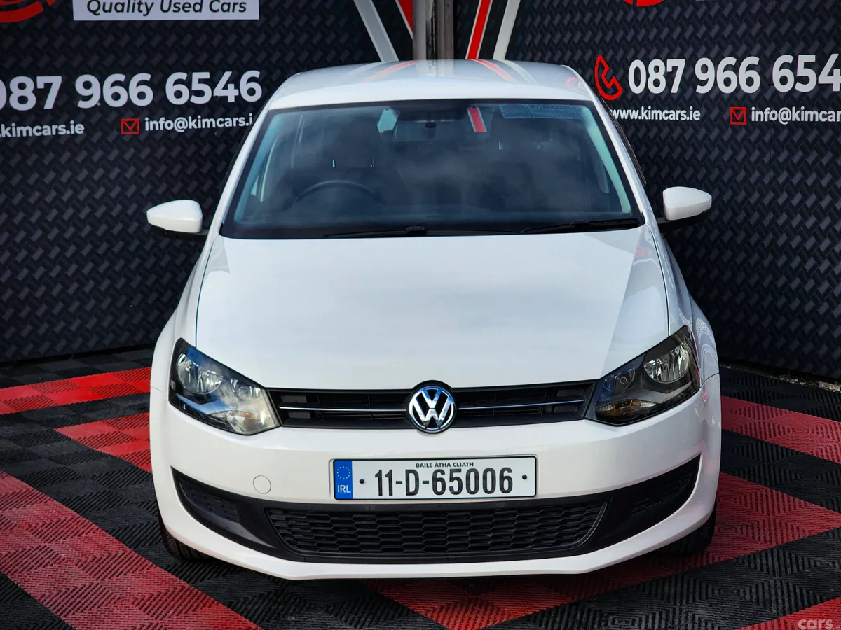 Volkswagen Polo Hatchback, Petrol, 2011, White