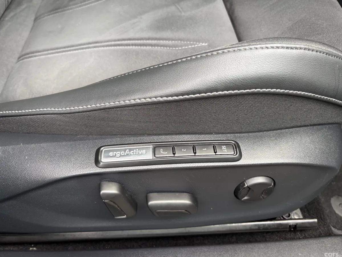 Volkswagen ID.7 Estate, Electric, 2024, Grey