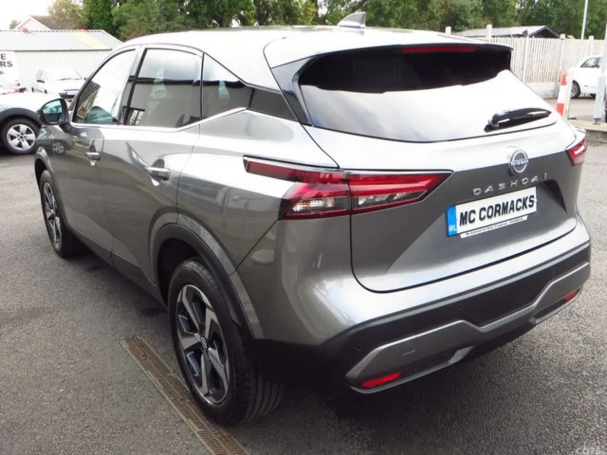 Nissan Qashqai Hatchback, Petrol, 2023, Grey