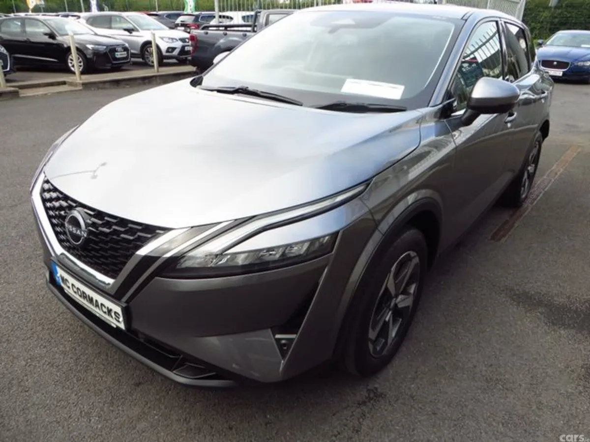 Nissan Qashqai Hatchback, Petrol, 2023, Grey