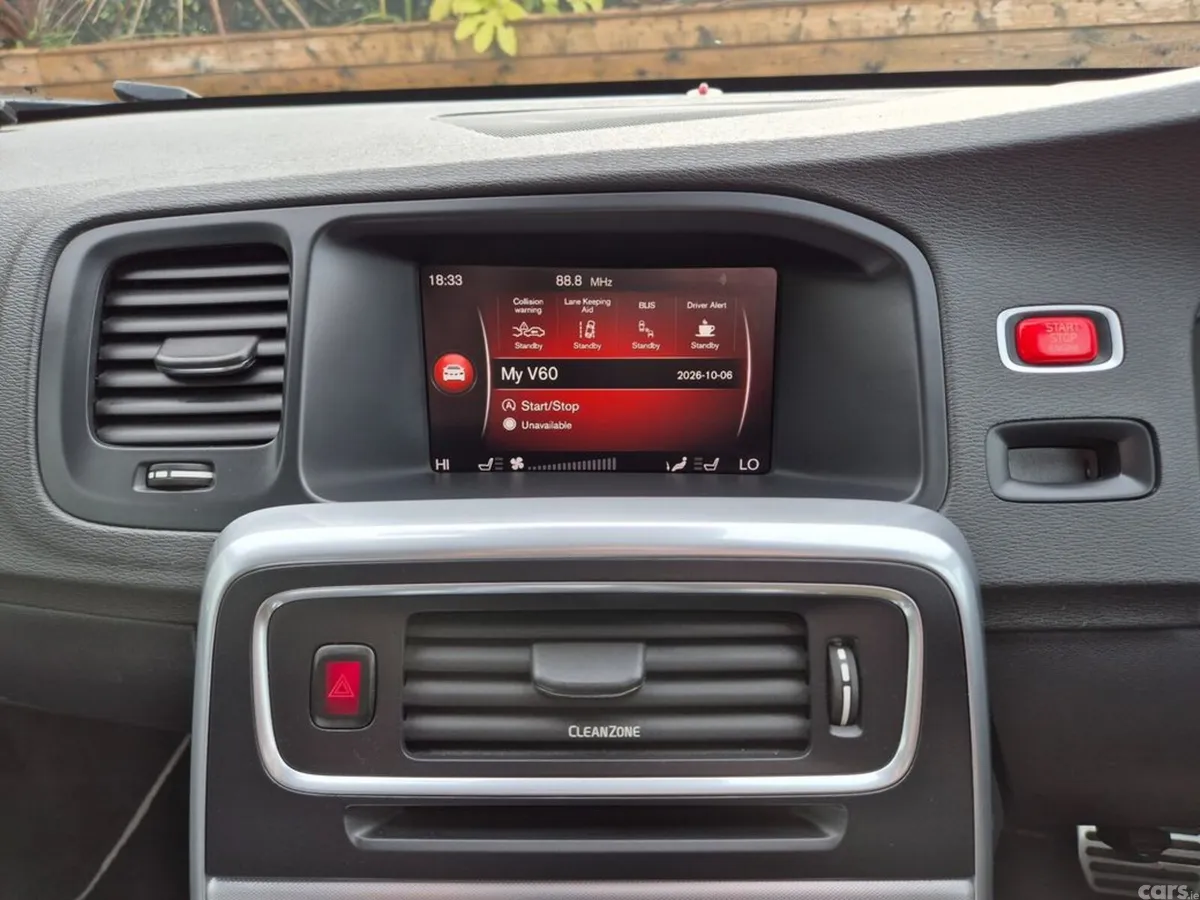 Volvo V60 Estate, Diesel, 2017, Black