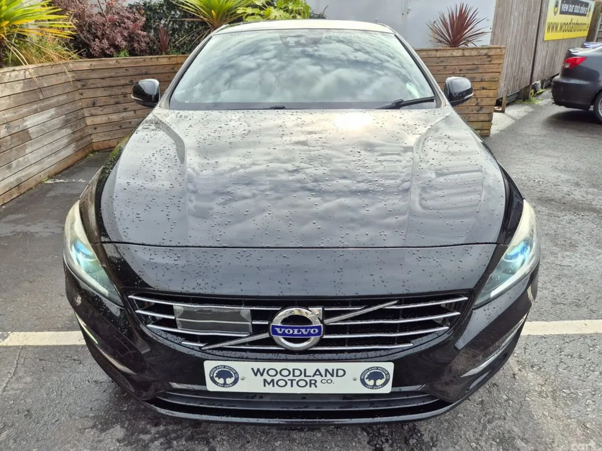 Volvo V60 Estate, Diesel, 2017, Black