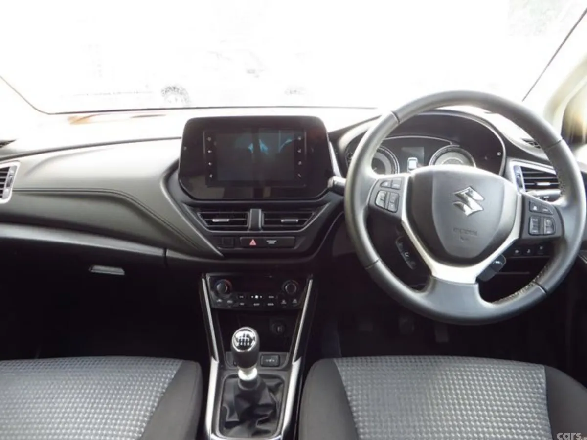 Suzuki SX4 S-Cross Hatchback, Petrol, 2023, Silver