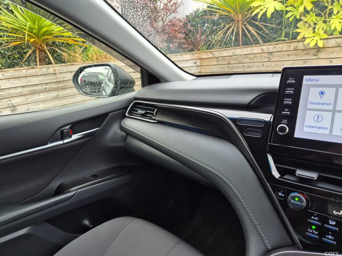 Toyota Camry Saloon, Petrol Hybrid, 2021, Black