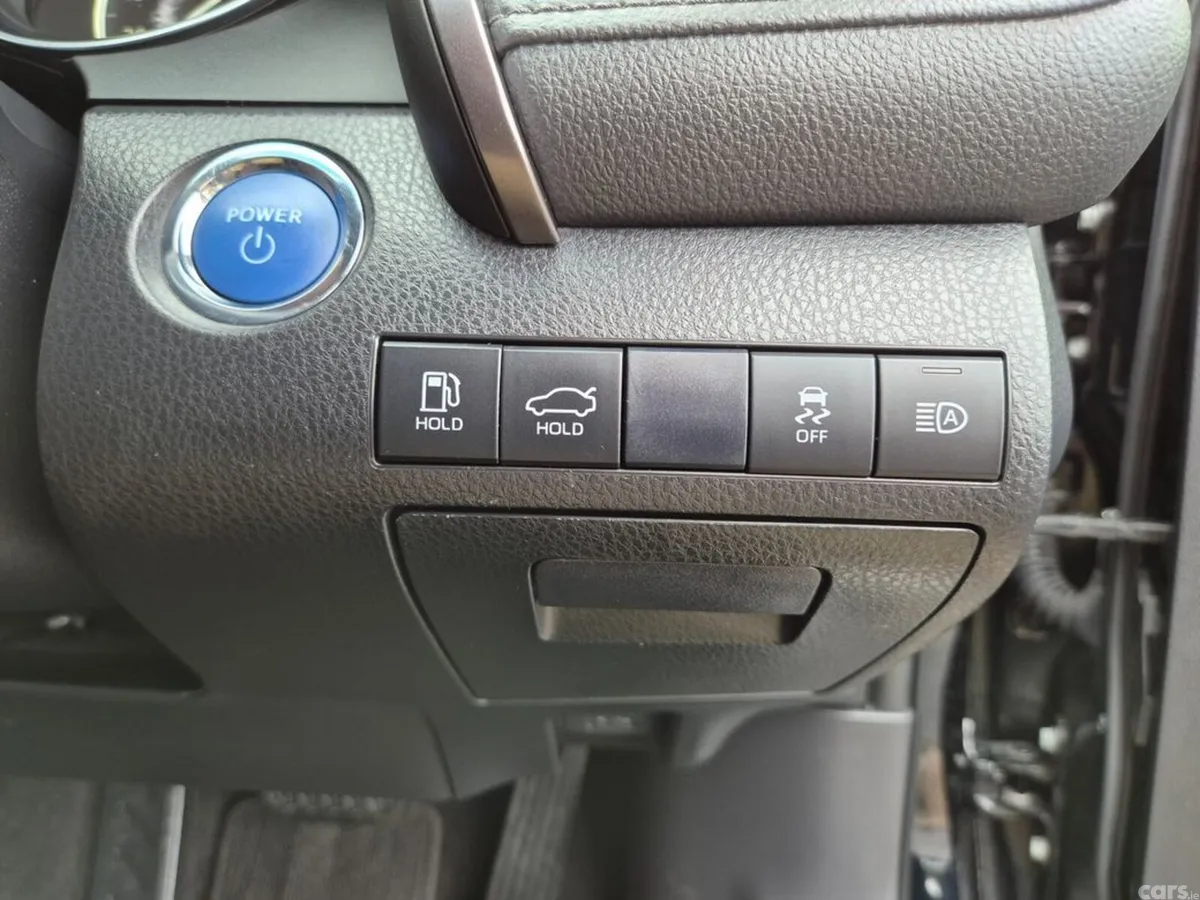 Toyota Camry Saloon, Petrol Hybrid, 2021, Black