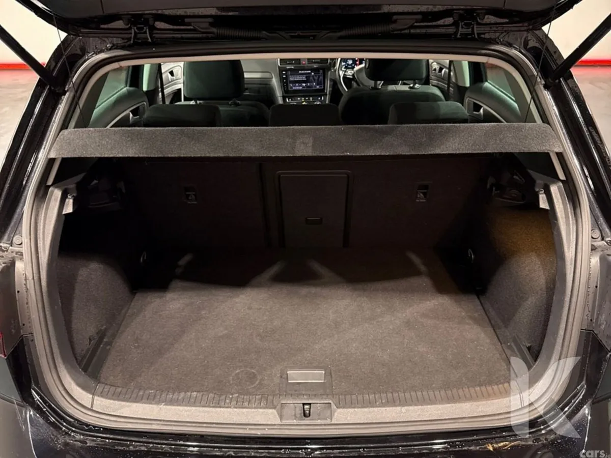 Volkswagen Golf Hatchback, Petrol, 2020, Black