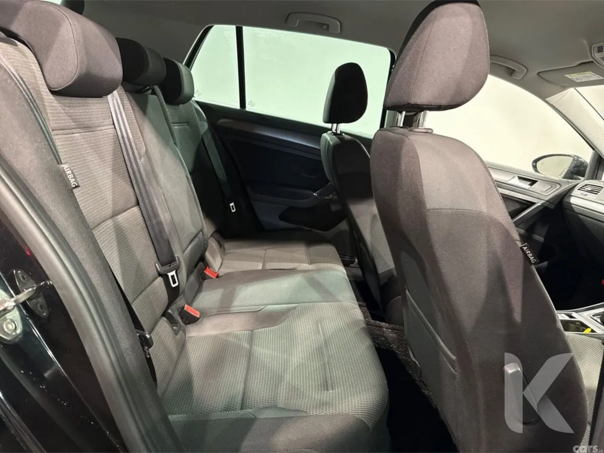 Volkswagen Golf Hatchback, Petrol, 2020, Black