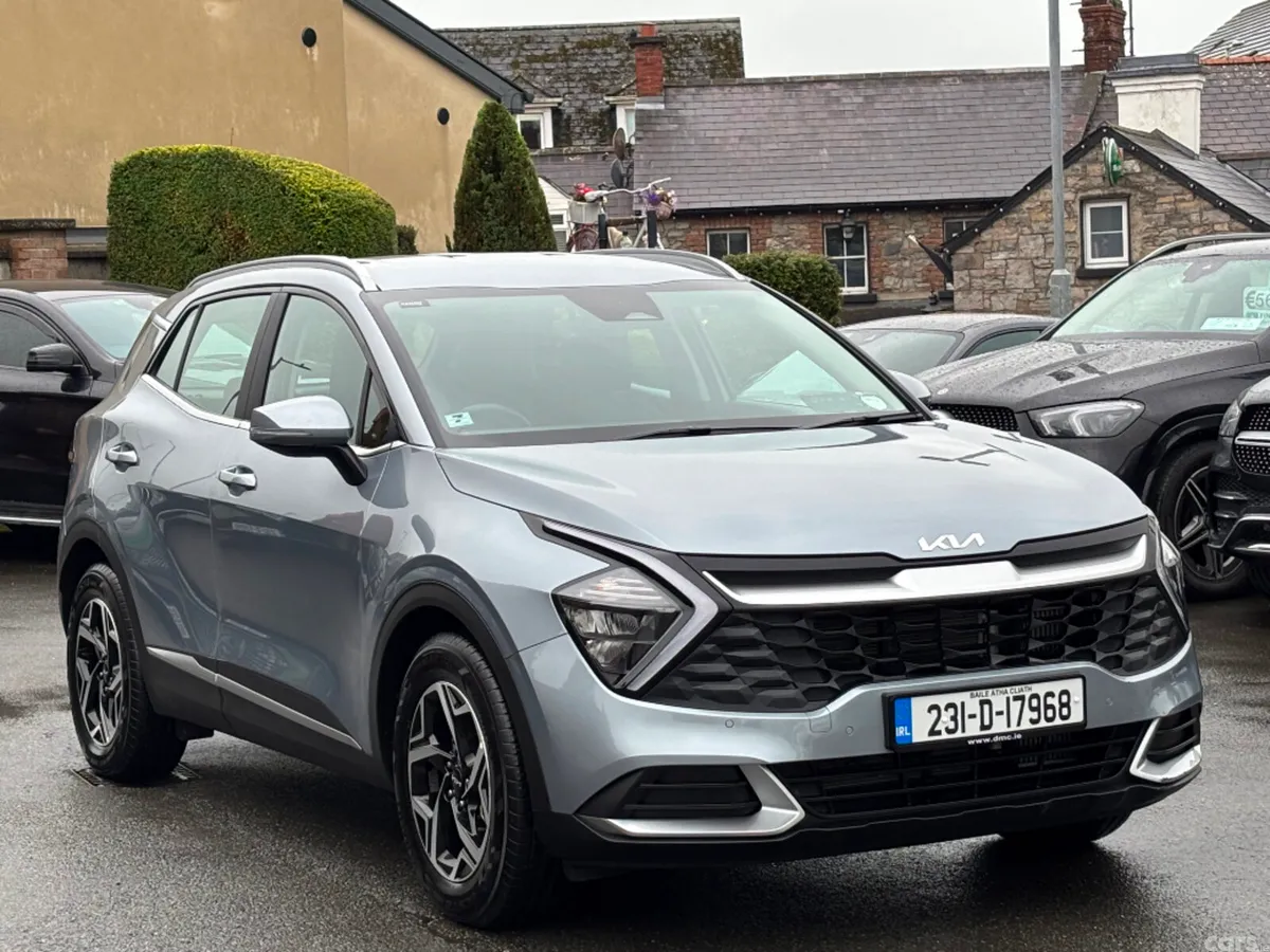 Kia Sportage MPV, Diesel Hybrid, 2023, Grey