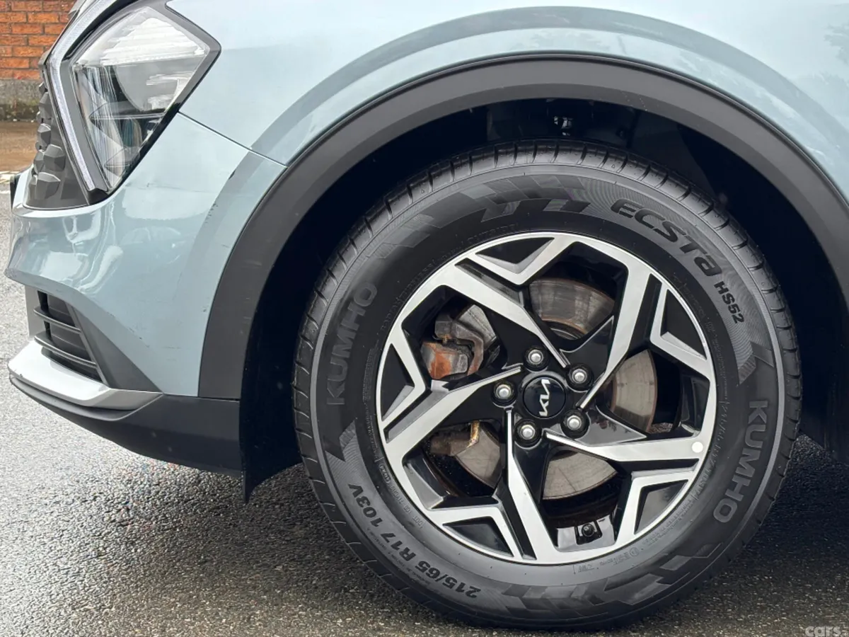 Kia Sportage MPV, Diesel Hybrid, 2023, Grey