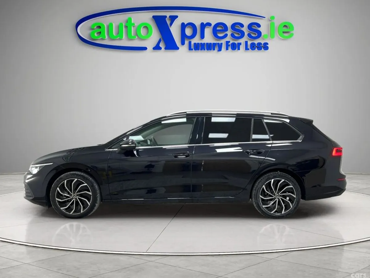 Volkswagen Golf Estate, Diesel, 2022, Black