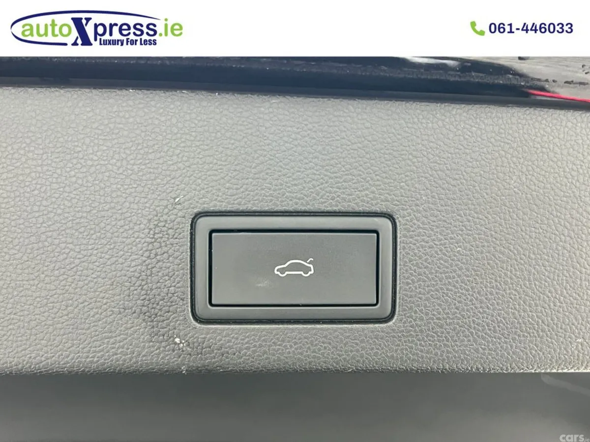 Volkswagen Golf Estate, Diesel, 2022, Black