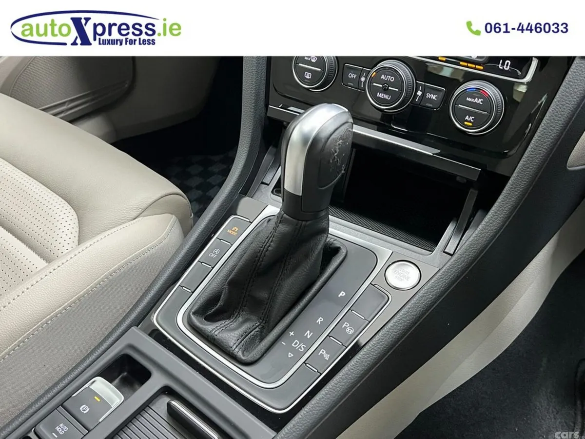 Volkswagen Golf Estate, Diesel, 2019, White